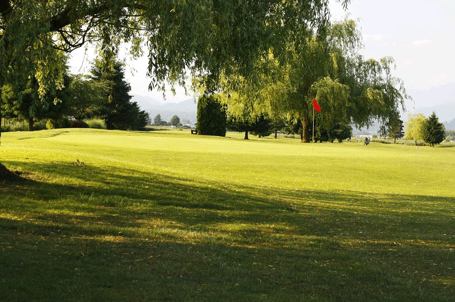 GolfCourses_ValleyGolfCentre_01