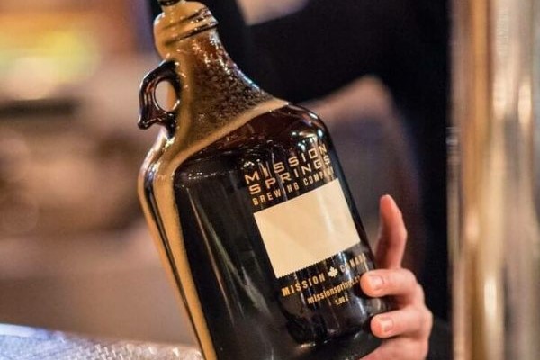 missionspringsbrewingco-Instagram-2875-ig-17848025386395363-e1623194097564-600×600
