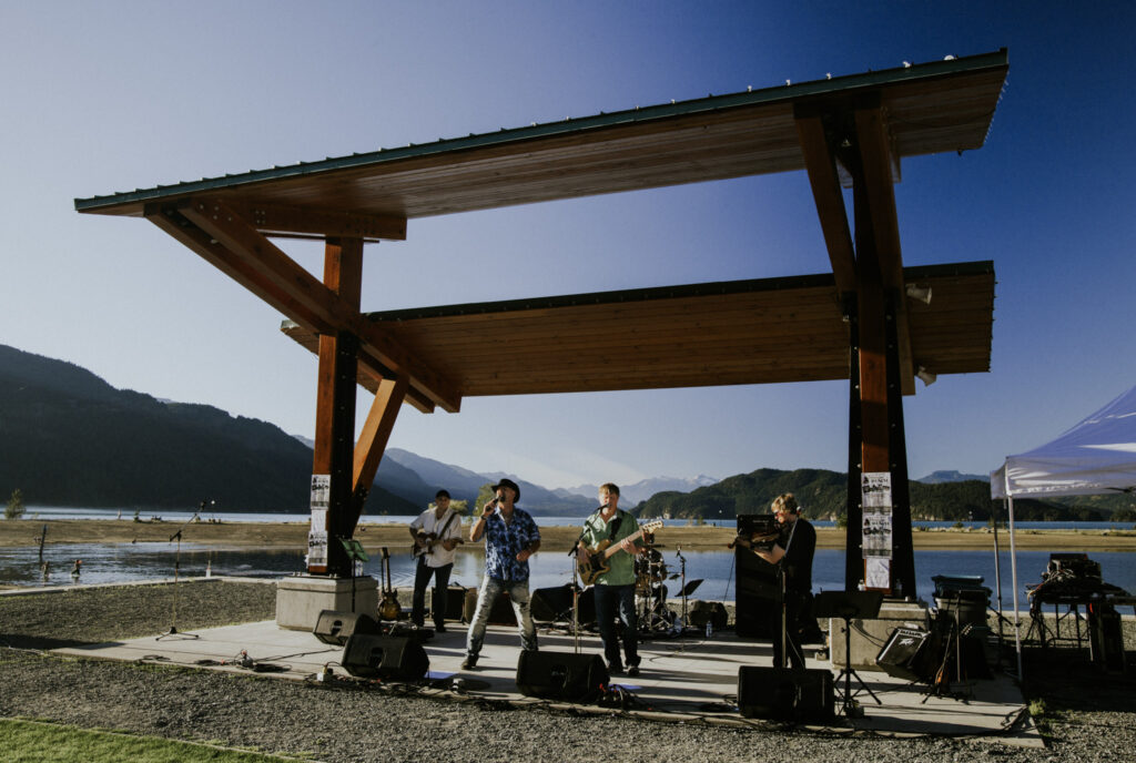 Bands on the Beach, Harrison Hot Springs, BC © Graham Osborne 3-MF-80414