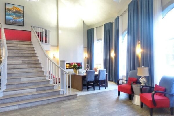 Best Western Plus Regency Inn & Conference Centre