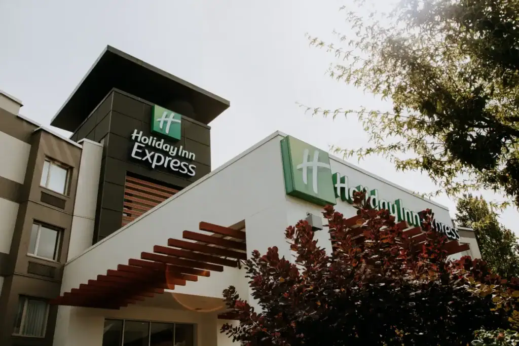 Holiday Inn Express Suites Feature Image