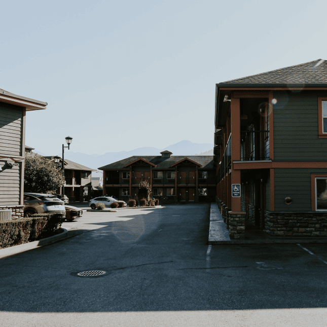 Side view of the Vedder River Inn