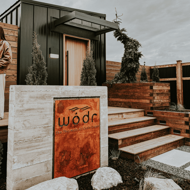 Outside of Wod'r spa