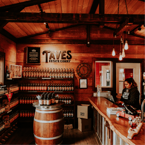 Abbotsford Taves Cidery Shelby Herfst 1 1